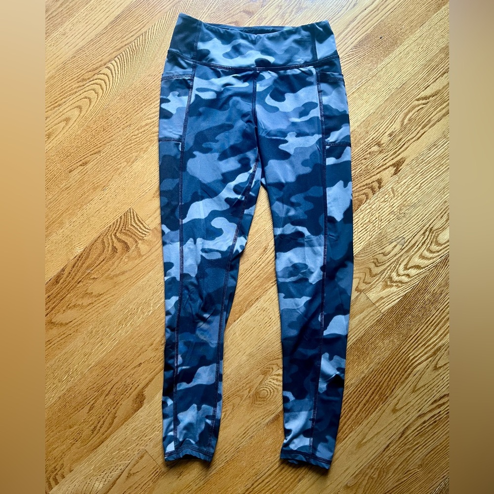 Zella Girls Camouflage Leggings Size L (10/12)